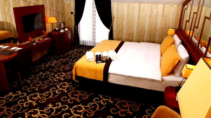 Grand Vuslat Hotel Трабзон Екстериор снимка