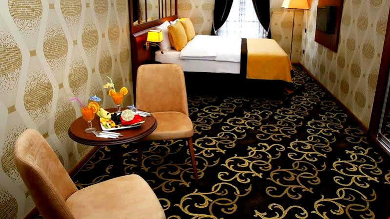 Grand Vuslat Hotel Трабзон Екстериор снимка