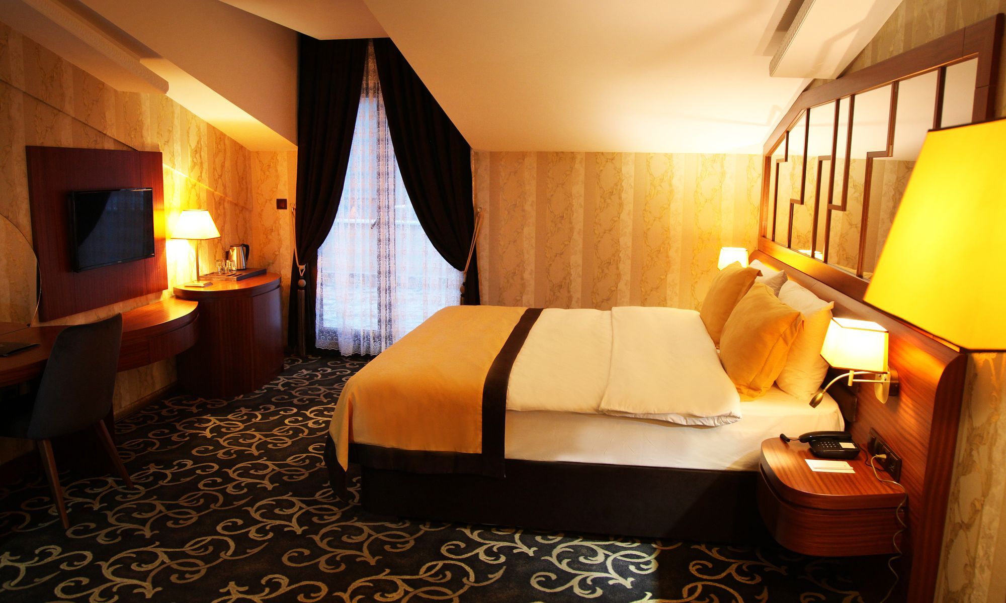 Grand Vuslat Hotel Трабзон Екстериор снимка