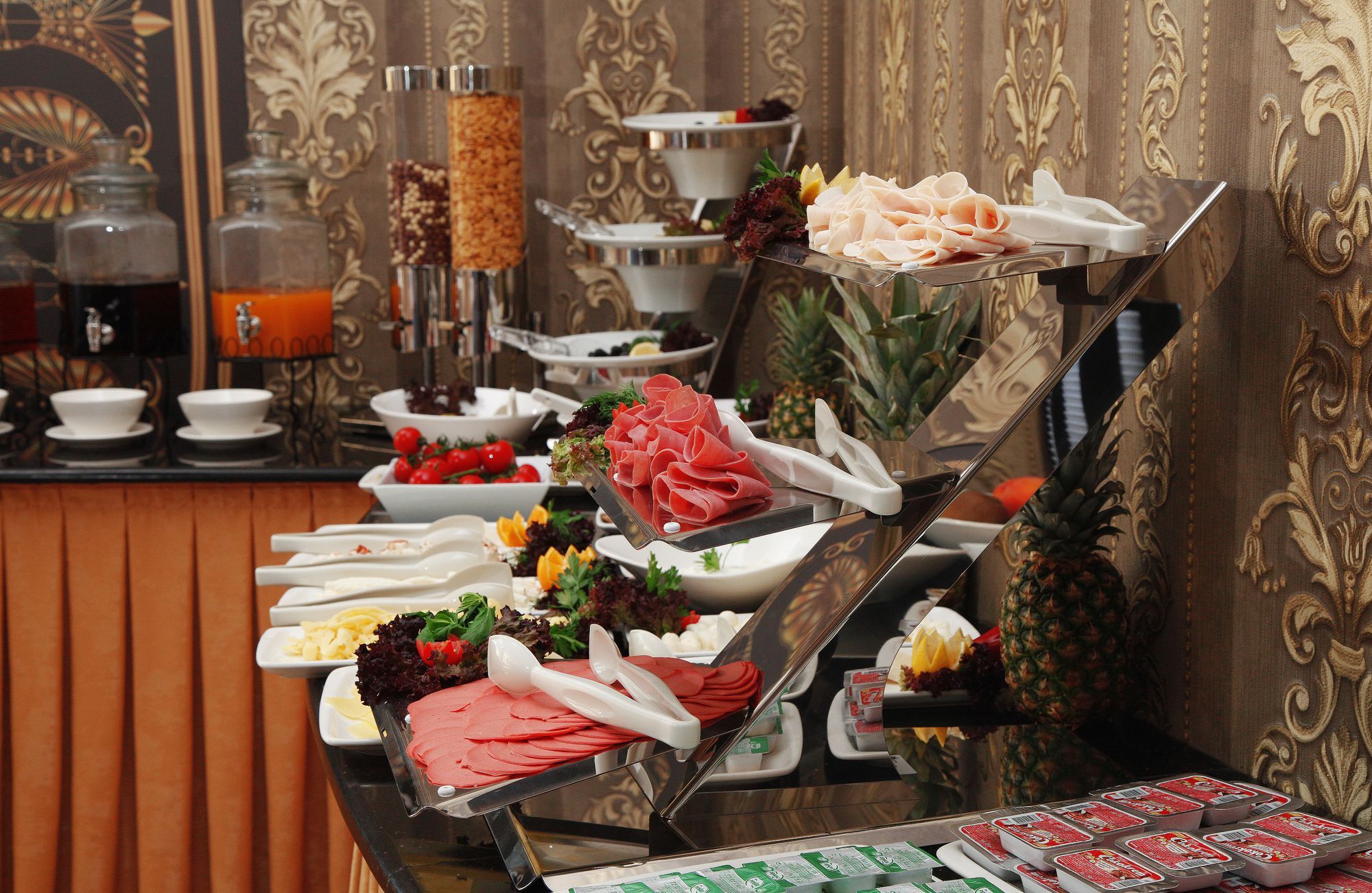Grand Vuslat Hotel Трабзон Екстериор снимка